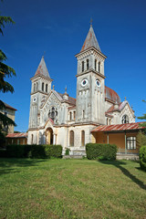 Fototapeta na wymiar Kościół St.Pelagius z dwiema wieżami