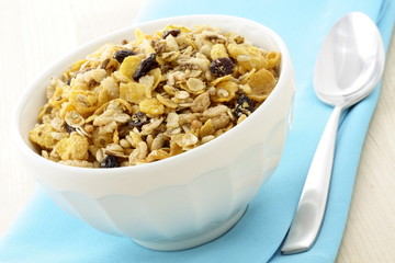 delicious and healthy granola