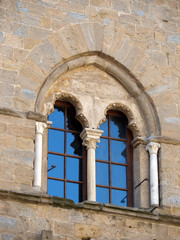 Beautiful ancient windows - Tuscany, Italy