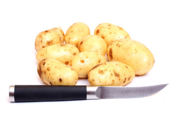 Potatos and knife