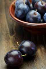 prune