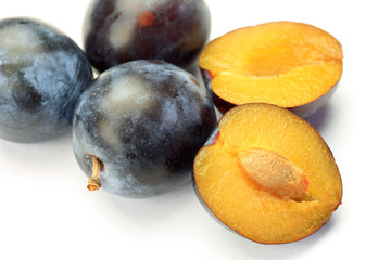 prune