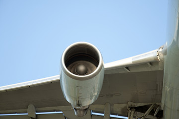 Aircraft engine