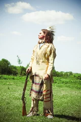 Rugzak Noord-Amerikaanse Indiaan in volle jurk. Wederopbouw © Shchipkova Elena