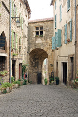 Cordes sur ciel - portail peint ou porte du levant