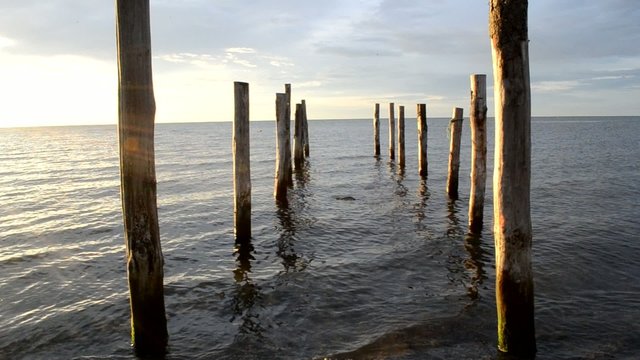 Markierter Weg ins Meer