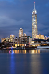 q1 building in gold coast at night