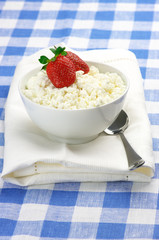 Cottage cheese with garnish