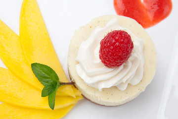 Vanilla Raspberry Cheesecake