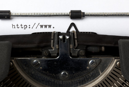internetaddresse mit schreibmaschine geschrieben