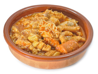 Cazuela de callos a la madrileña.