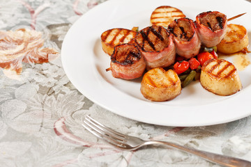 Grilled meat  with vegetables