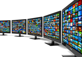 Obraz premium Row of widescreen HD displays wtih multiple images