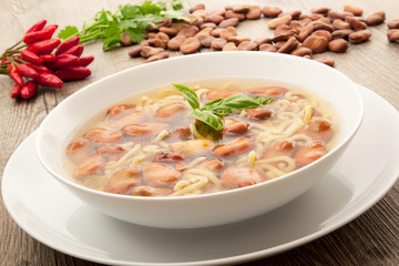 minestra di pasta e fave