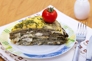 Tart of meat -  liver with cheese