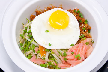 Korean food called bibimbap