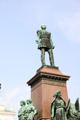 Fototapeta na wymiar Statue Alexander II in Helsinki Finland