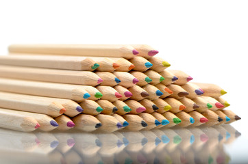 Obraz premium Pile of multi coloured pencils
