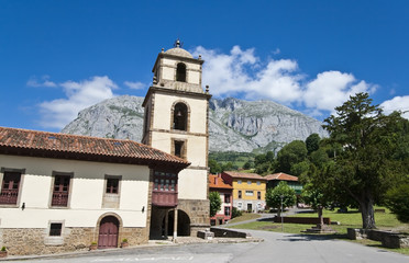 Iglesia colegiata de San Pedro