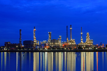 Oil refinery