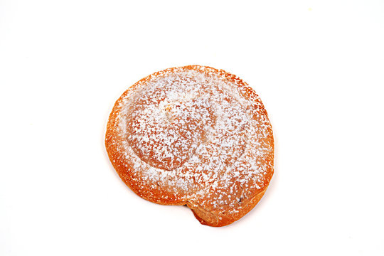 Ensaimada mit Puderzucker