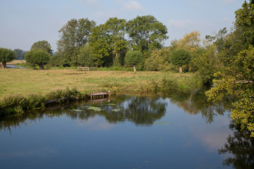 Fototapeta na wymiar Rzeka Stour, Suffolk, UK