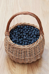 Fototapeta na wymiar a basket of blueberries
