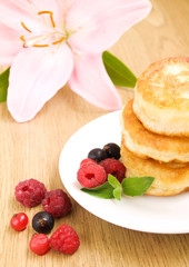Pancakes with berries