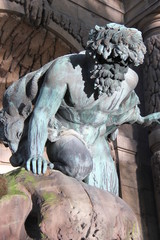 Statue du Jardin du Luxembourg à Paris