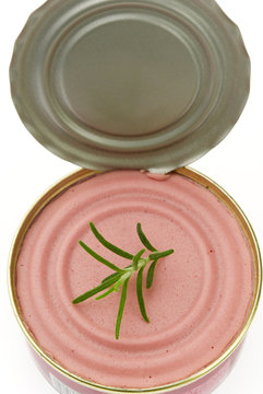 lata de pate