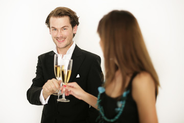 Mann mit Sektglas