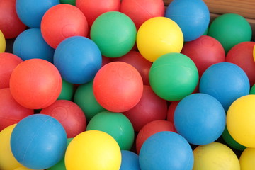 Fototapeta na wymiar plastic color balls