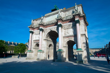 Fototapeta na wymiar Arc de Triomphe du Carrousel, Paryż