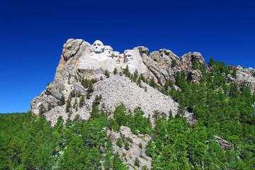 Fototapeta na wymiar Mount Rushmore National Memorial