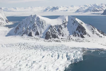 Foto op Canvas Arctic winter glacier landscape © Incredible Arctic