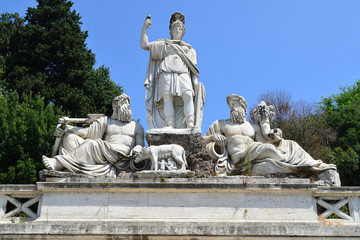 Popolo square - sculpture of Romulus and Remus in Rome