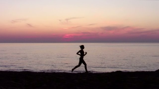 jogging al tramonto