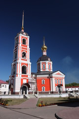 Fototapeta na wymiar Russia. Holy Trinity Church with a belfry.
