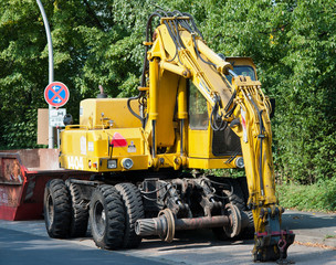 Bagger für Gleisbau-Arbeiten