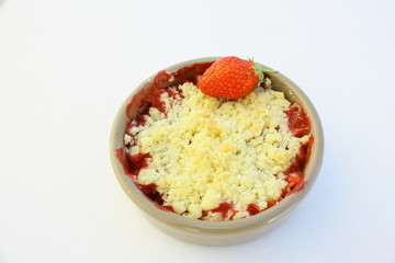 CRUMBLE aux fraises