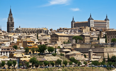 Alcazar y catedral