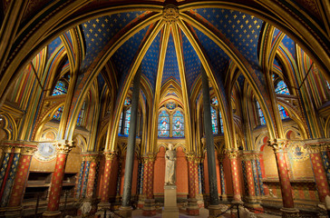 Obraz premium Interior of Sainte-Chapelle, Paris, france