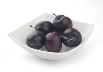 Plums in the bowl