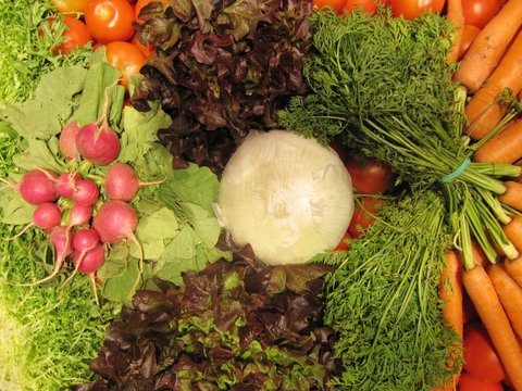 Verduras crudas, raw vegetables.