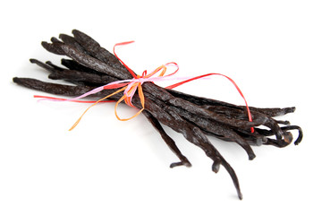 Vanilleschoten auf Weiß - Vanilla Beans on White