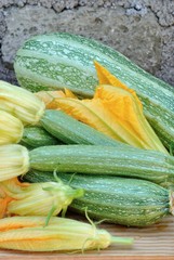 Zucchine con fiori