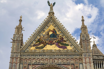 Fototapeta na wymiar Duomo di Siena, cattedrale si Santa Maria Assunta