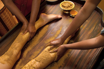 traditional indian ayurvedic oil foot massage - obrazy, fototapety, plakaty