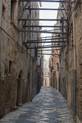 Bisceglie (Puglia, Italy) - Old street