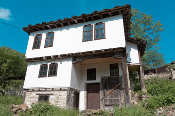 Fototapeta na wymiar Traditional Bulgarian house in Bozhentsi
